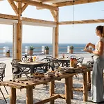Resort Royal-ma Perastra