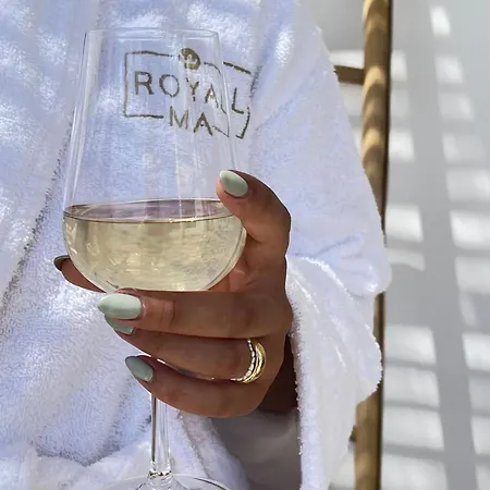 Royal-ma